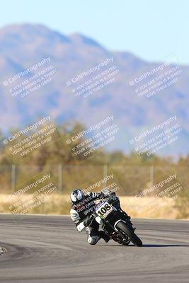 media/Jan-10-2025-CVMA Friday Practice (Fri) [[489e0da257]]/Group 4 and Trackday/Session 5 (Turn 7)/